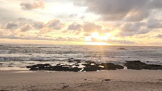 Mansita Beach, Nicoya, Costa Rica / Beautiful Sunset with Hawah